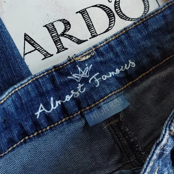 Almost Famous Distressed High Rise Blue Jeans - Picture 3 of 8